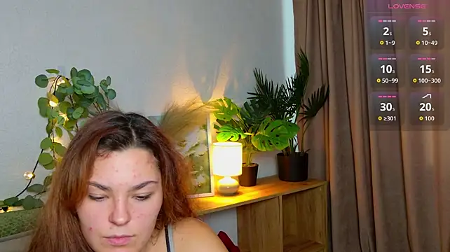 LeyaaStarr