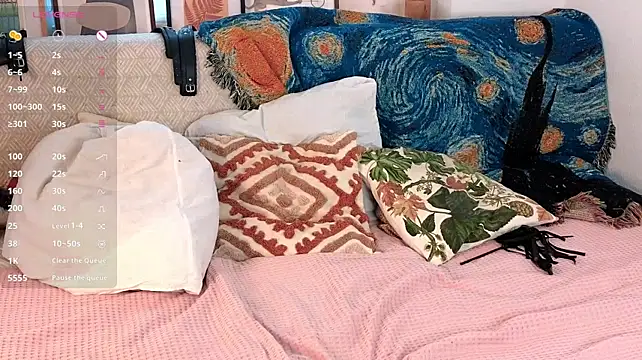 TheressaPattengale webcam