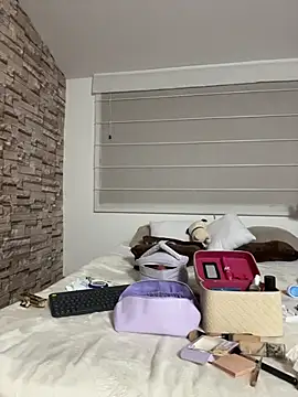 Lucyjoi webcam