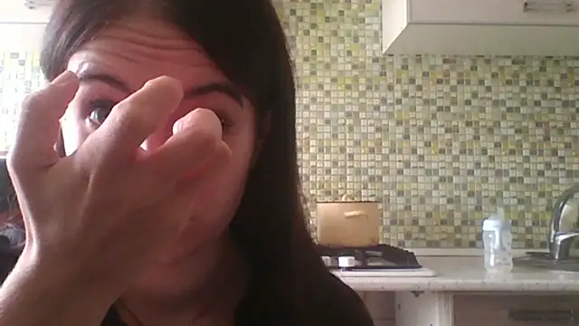 KikiAmino webcam
