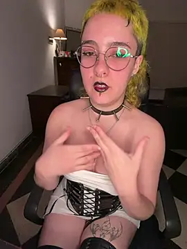 infernaldeity 🦑 free nude chat