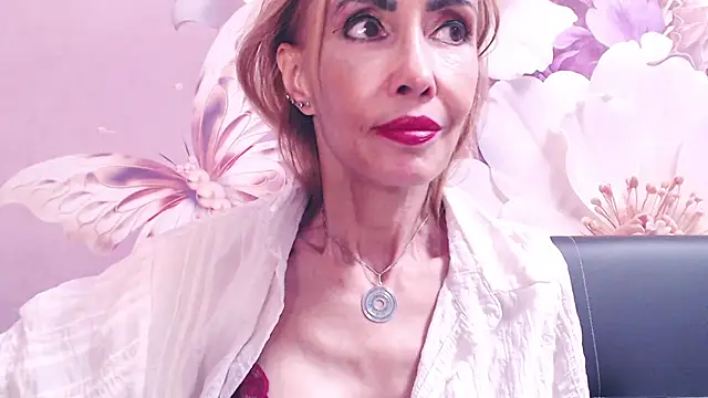 BlondPussy webcam