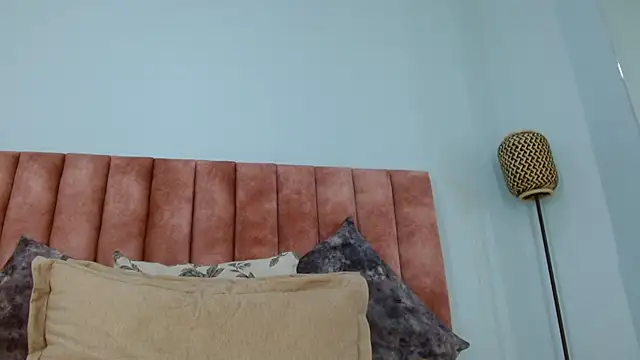 nana_levy webcam