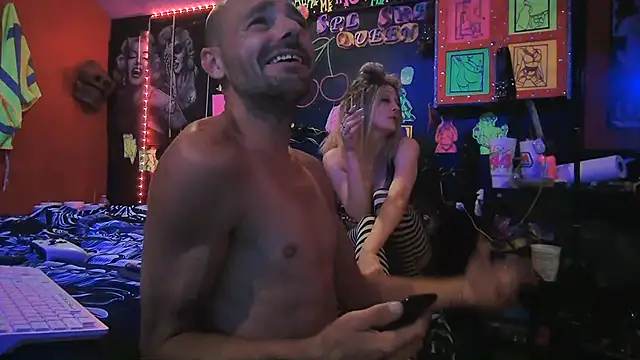 DaddyAndSplashQueen webcam