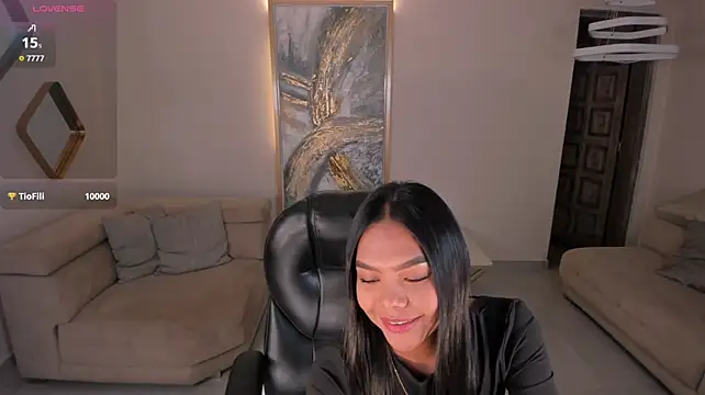 SaphiraJames webcam