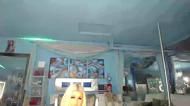 ADRIANNA_FOX webcam