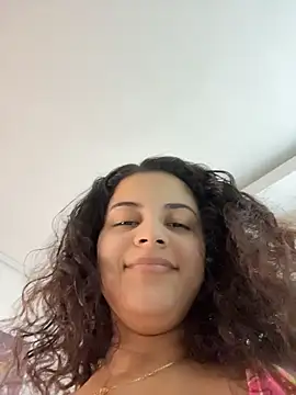 amellita-33 (F young) - Play toy vibe