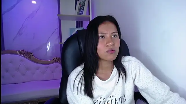 emiily_tk