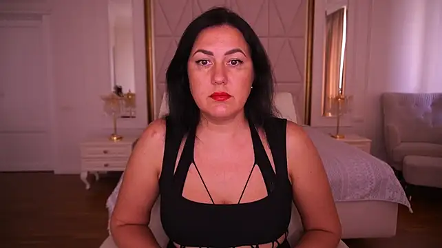 VelvetLuck webcam