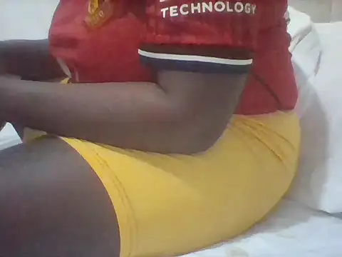 Bigbambam30 live cam on StripChat
