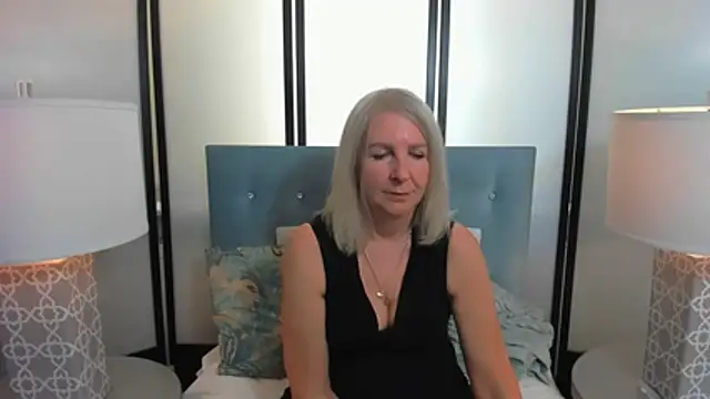 EricaTop webcam