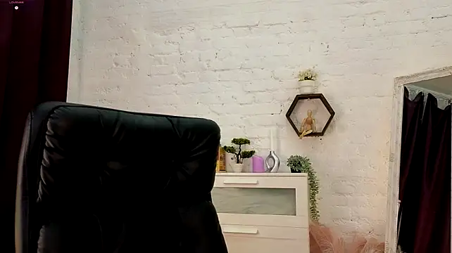 WendyDolie live sex cam