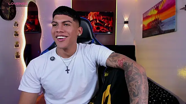 Damian_latinxxx