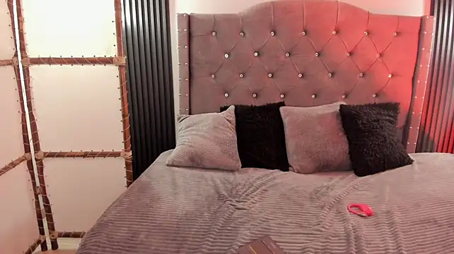 Scarbadgirl_