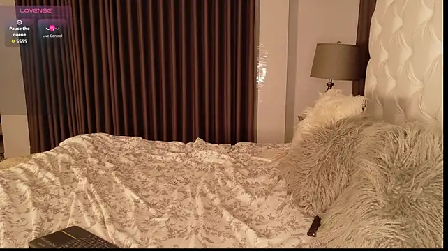 Niko_Lynn webcam
