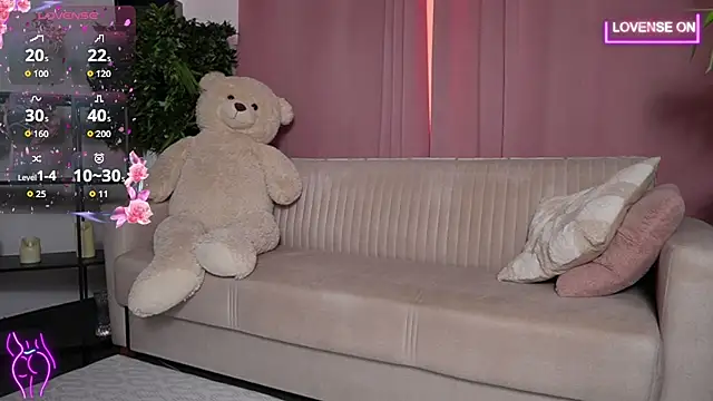 BeverlyBoobs webcam