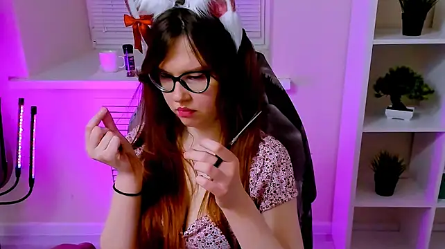 CarolGiggly live cam on StripChat