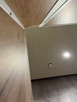 trytomakememoam webcam