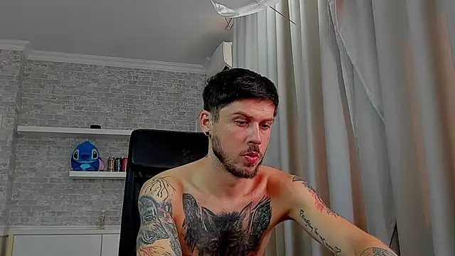 JonahShaw live sex cam
