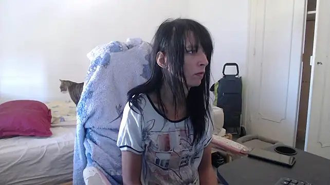 missthon0 live cam on StripChat