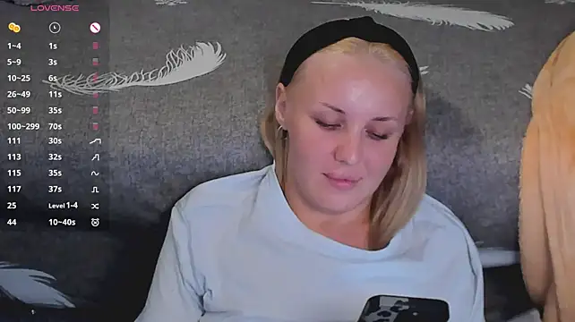 LianaFord live cam on StripChat