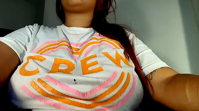 Curvybigassx webcam