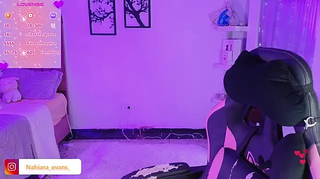 NahiaraEvans_