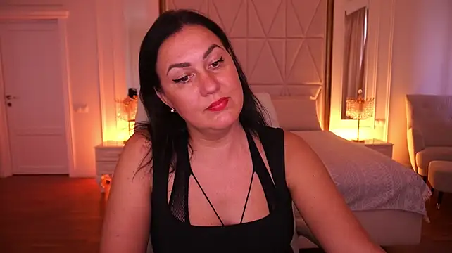 VelvetLuck webcam