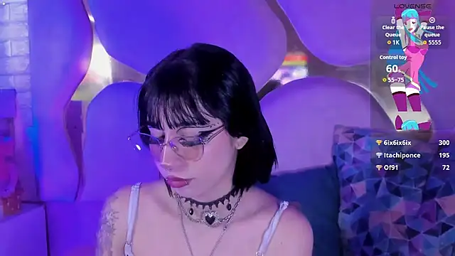 Niina_sssy webcam