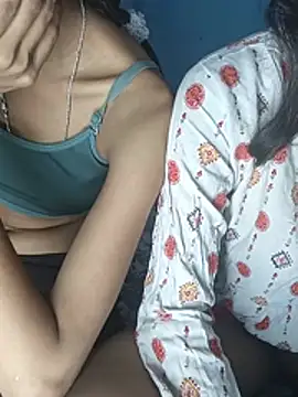 Ex_ppriya webcam