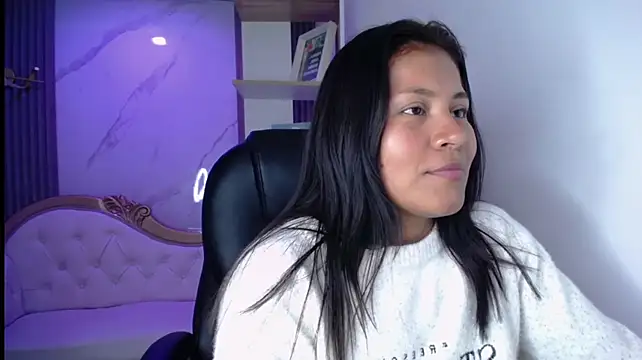 emiily_tk webcam