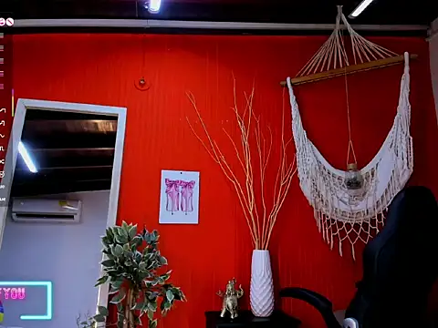 nezuko__chann_ webcam