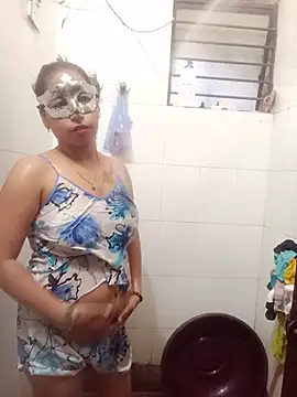 hot-punjabi-couple live cam on StripChat
