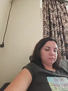 Diamond_Monna live cam on StripChat