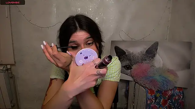 MaryEm976 live cam on StripChat