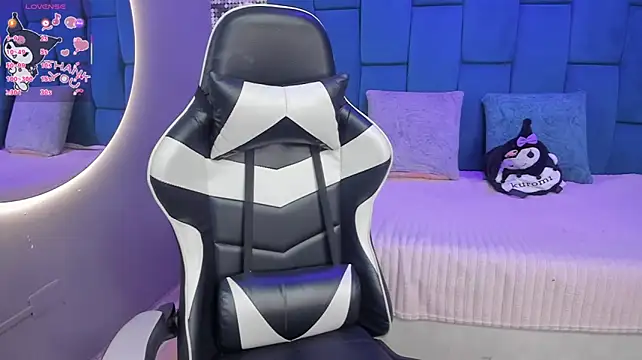 shelley-foxxx webcam