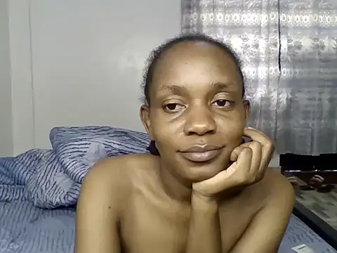 Fantasyworld09 live cam on StripChat