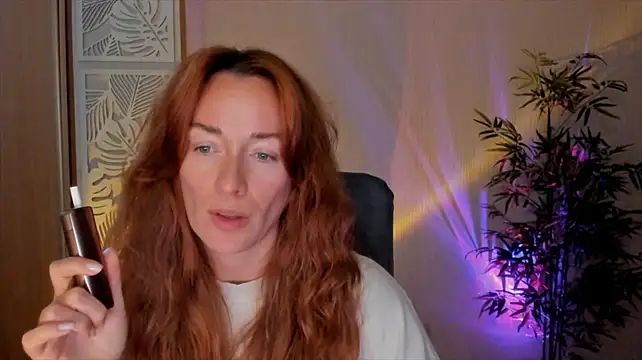 RebeccaMartinez webcam
