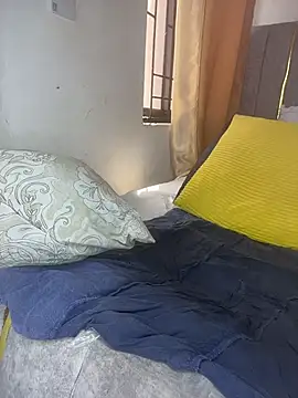 THICKSEXY02 webcam