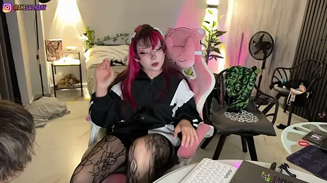 h3ntai_baby webcam