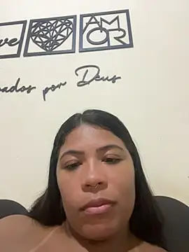 ZahraAmira_ webcam