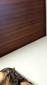 SexyAninha18 webcam