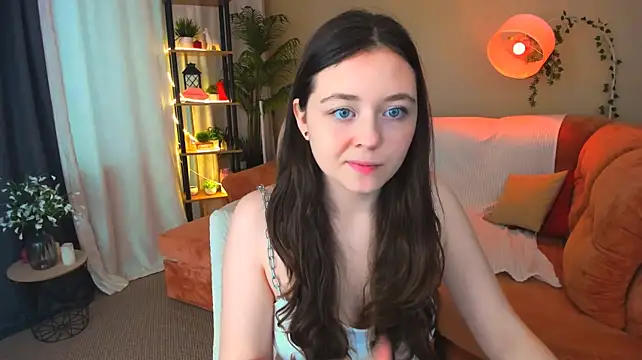 AlluringLookk webcam