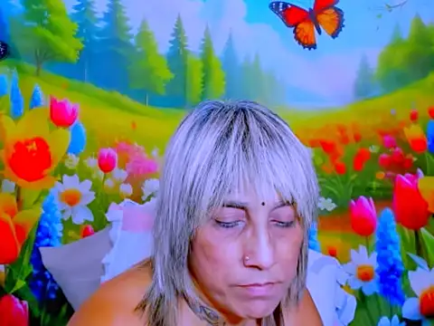 indianroxy webcam