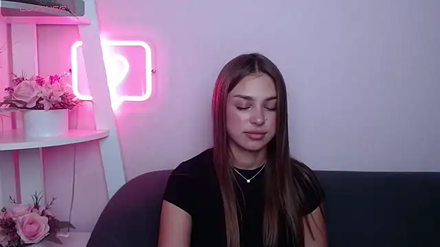 MilanaAngelAs webcam