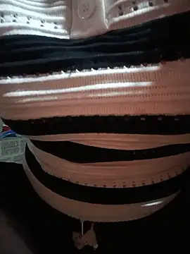 baby_112233 webcam