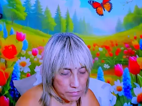 indianroxy webcam
