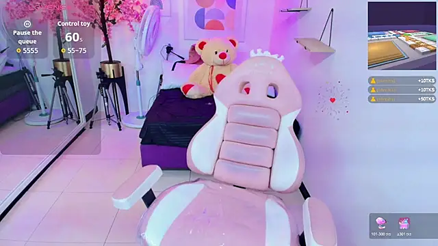 Maggy_t18 webcam