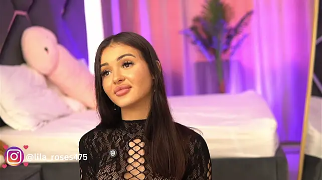 LilaRoses 🥅 online sex webcam