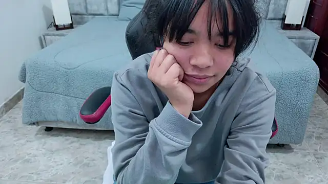 laureentt_ 📦 free cam